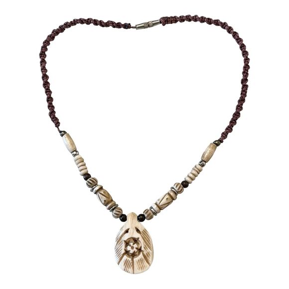 VTG Hand Carved NECKLACE & Floral PENDANT Beaded, Woven Brown White Silver 16" - Picture 3 of 6